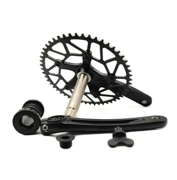 Ano ang mga pakinabang ng AL6061-T6 alloy sa Folding Bike Single Chainwheel & Crank Set kumpara sa iba pang mga materyales na haluang metal sa mga tuntunin ng tibay at timbang?